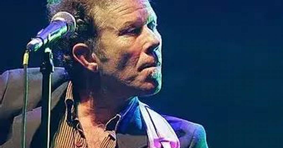All About Tom Waits | Net Worth, Relationship, Career