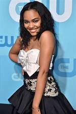 Ariana Neal: Bio, Net Worth, Boyfriend, Height and Career