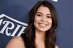 Auli'i Cravalho's Relationships: Unveiling the Heart of a Star