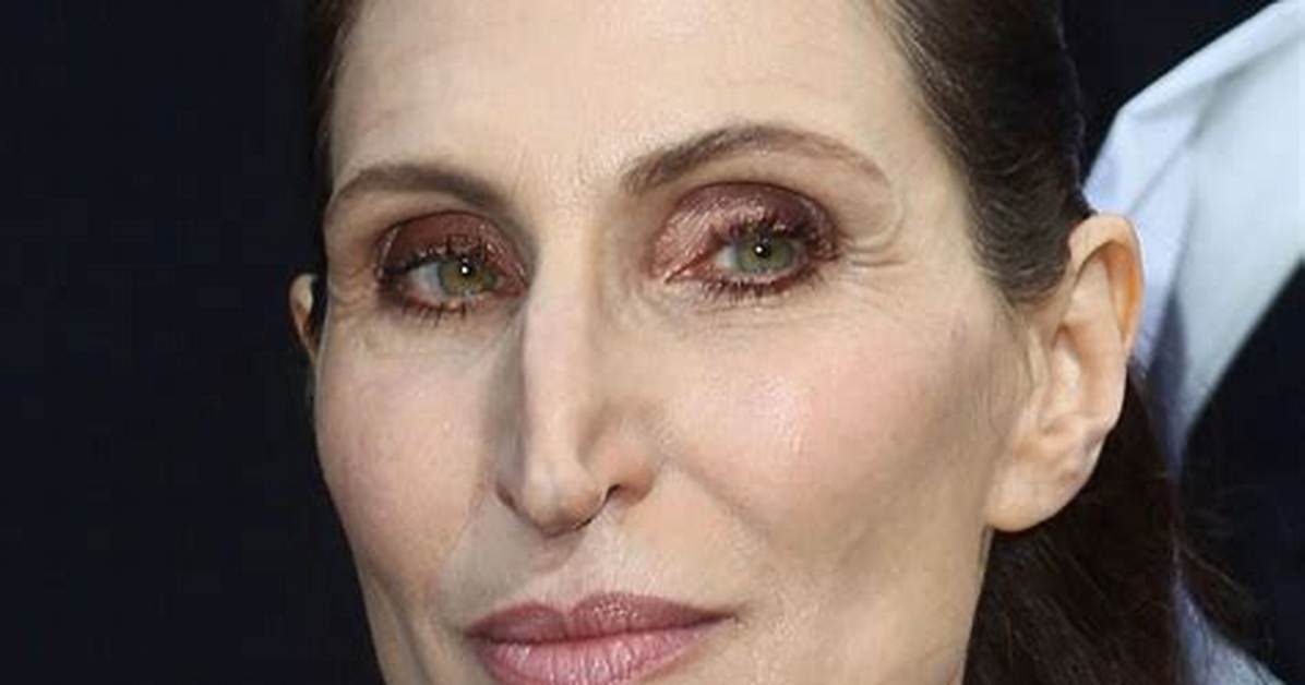 Bonnie Aarons