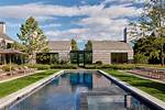 Discover Molly Sims' Enchanting Hamptons Retreat: an Oasis of Style and Serenity