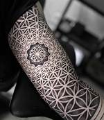 Discovering the Intricacies of Geometric Pattern Tattoos