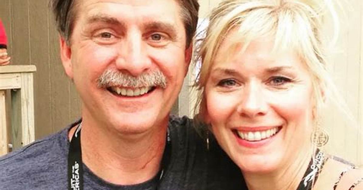 Exploring the Relationship Status of Leanne Morgan: Is She Divorced?