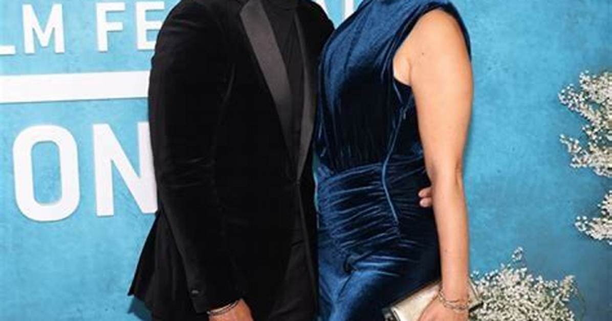 Here's the Untold Truth We Know About Kye Kelley New Wife, Lizzy Musi
