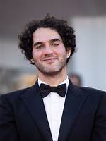 Is Benny Safdie Partially or Completely Deaf? Disability – Net Worth and Wife Ava Francis Details