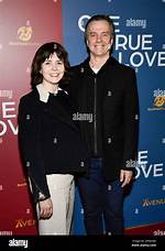 Is Emily Donahoe Married? Bio, Age, Child, Net Worth, Homeland |