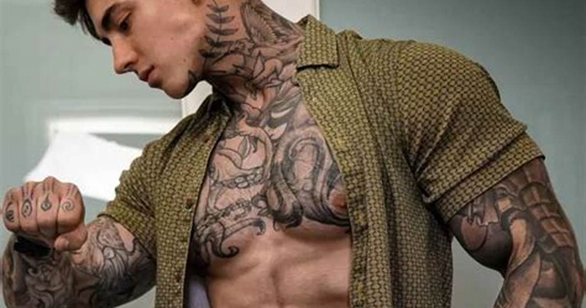 Is Jake Andrich Aka Jakipz Gay? Sexuality Rumors and More
