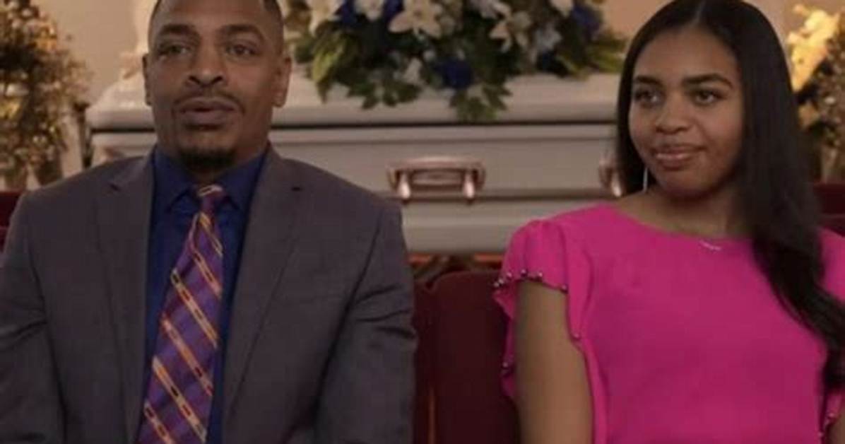 Is Ryan Bernard Married to Wife? or Dating Girlfriend? Kids