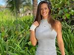 Janna Breslin- Age, Boyfriend, Height, Net Worth, Career