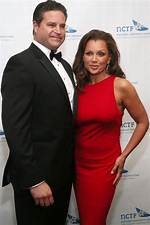 Jim Skrip – Biography, Facts and Family Life of Vanessa Williams Husband