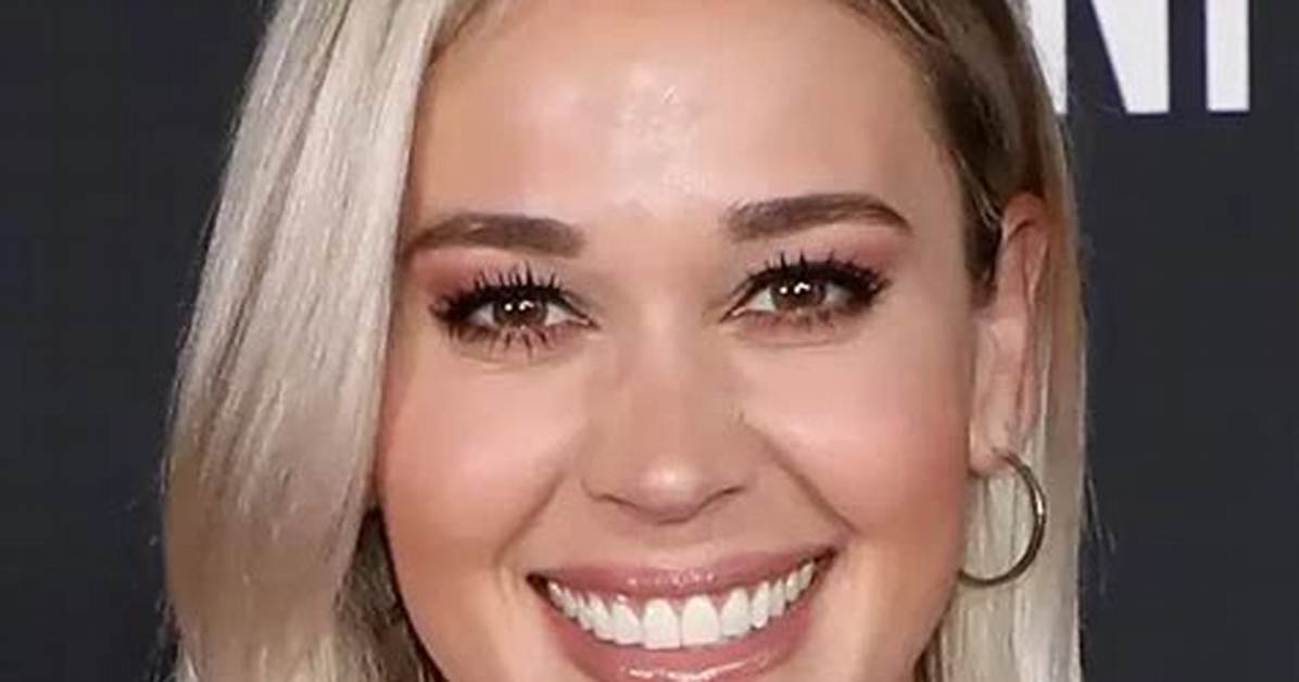 Lauren Compton's Leaked Content and Its Impact
