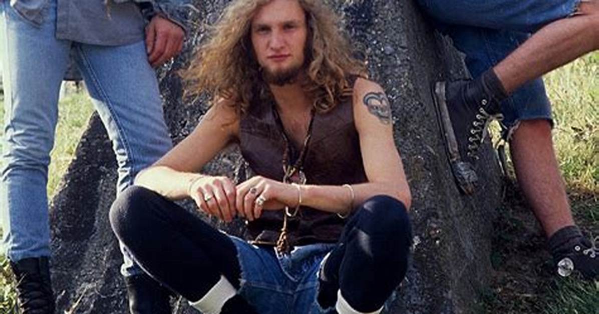 Layne Staley Last Photo Before His Death and Real Truth About His Arm