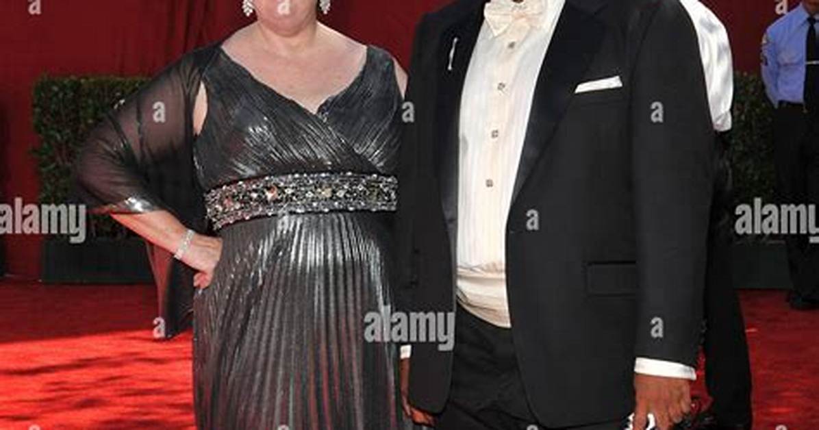 Leslie David Baker's Wife Revealed