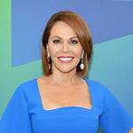Maria Elena Salinas Life After Divorce with Husband; Married, Daughters, Net Worth Details |
