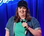 Molly Kearney: a Rising Star in the Entertainment Industry