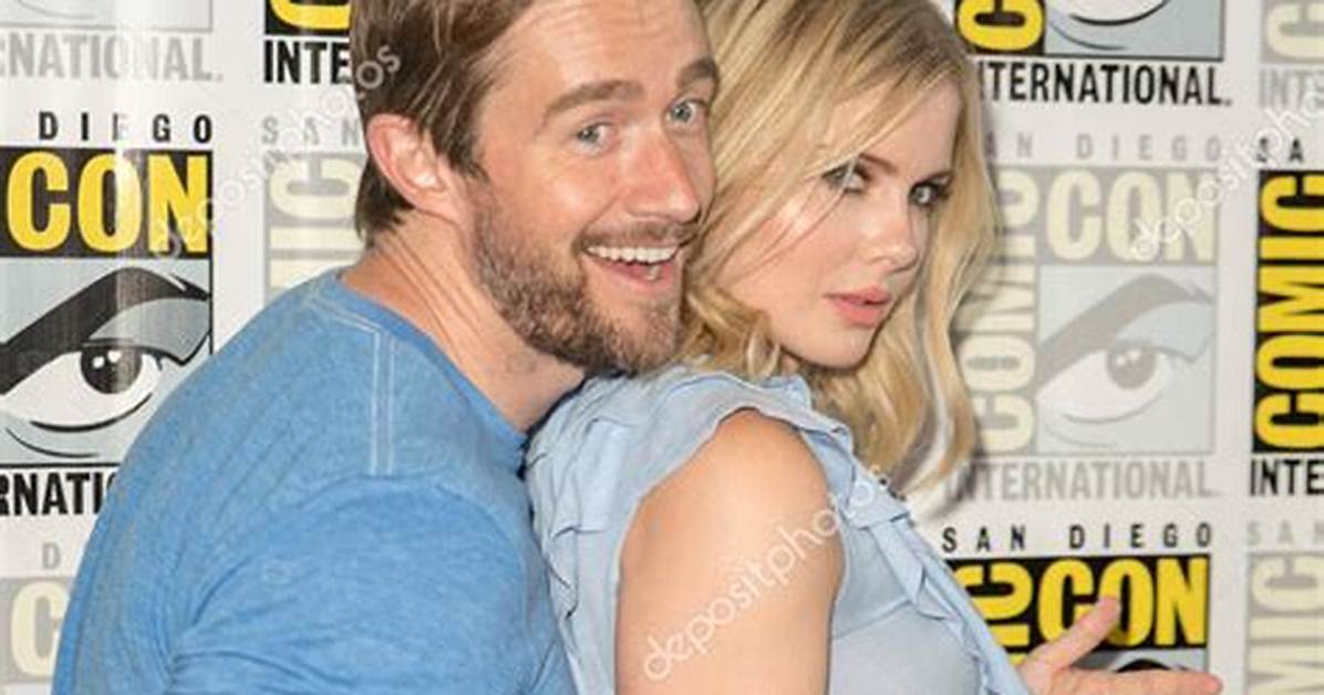 Robert Buckley Bio, Wife, Dating, Girlfriend, Height, Is He Gay?