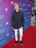 Sam Golbach's Age: Discover the Internet Sensation's Birthday