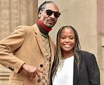 Snoop Dogg's Wife, Businesswoman, and Philanthropist