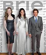 Stalking Katie Holmes' Height: Unveiling Her Vertical Grace