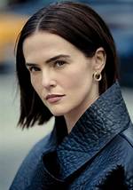 Unraveling the Mystery of Zoey Deutch's Boyfriend: Who Holds Her Heart?