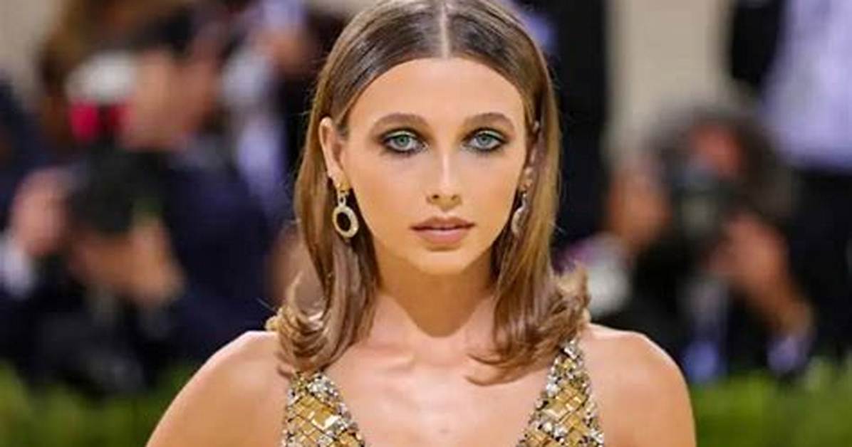 Unveiling Emma Chamberlain's Net Worth: Secrets, Insights, and Surprises