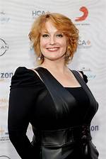 Unveiling Leigh Nash's Net Worth: a Closer Look at the Singer's Financial Success