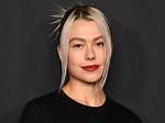 Unveiling Phoebe Bridgers' Height: a Comprehensive Guide