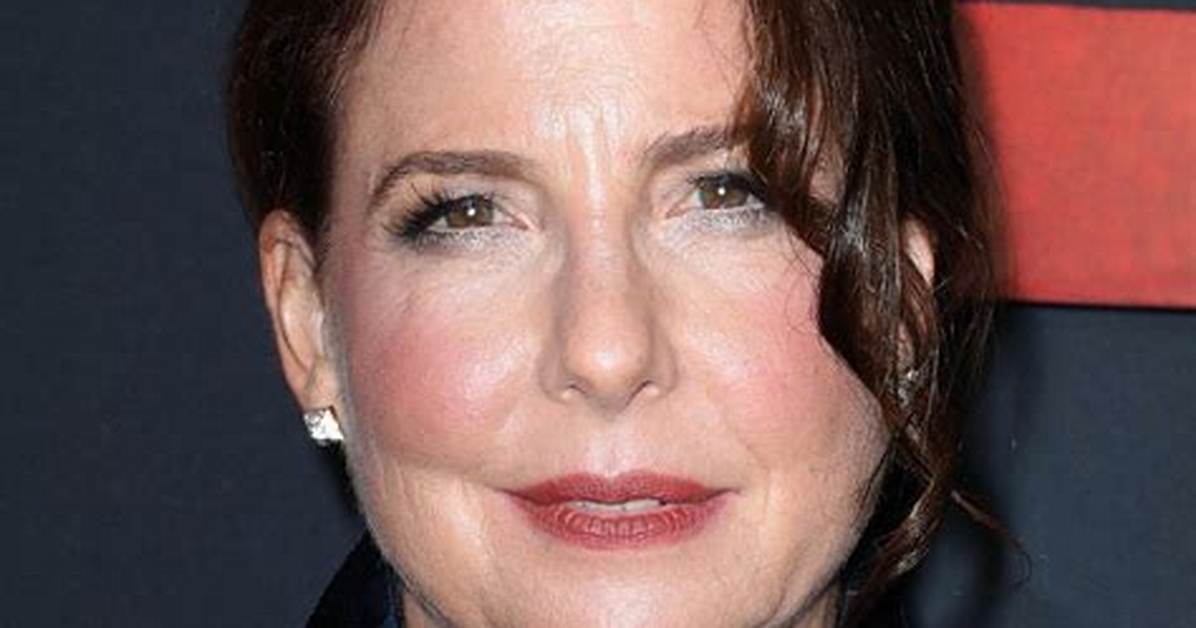 Unveiling the Life of Robin Weigert's Husband: a Journey Beyond the Spotlight