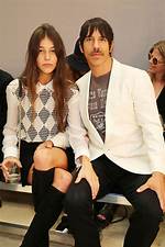 Unveiling the Mystery of Anthony Kiedis’ Girlfriend at 19